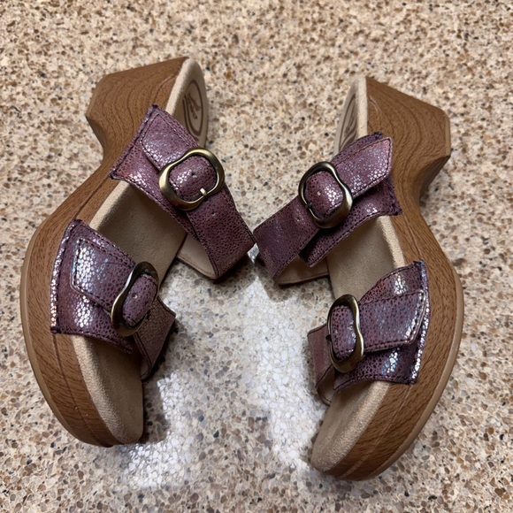 Dansko Sophie Metallic Purple Sandals - Picture 3 of 13